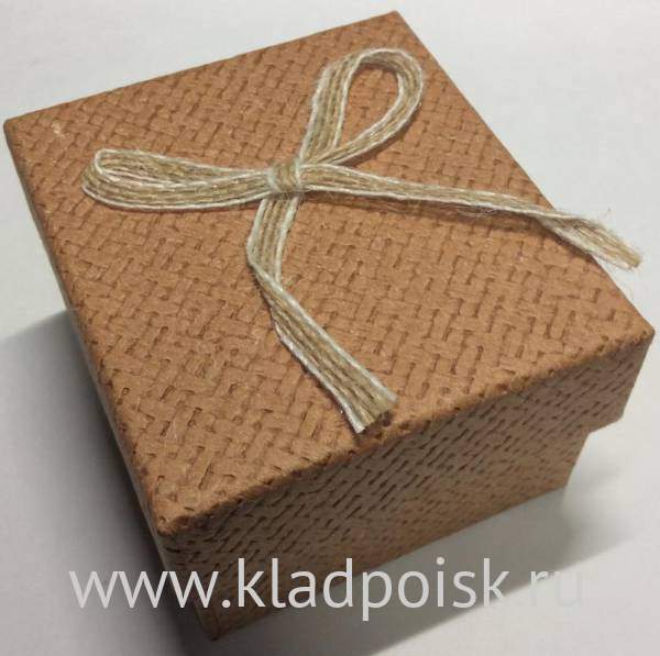 Коробка подарочная с наполнителем плетенка светло-коричневая