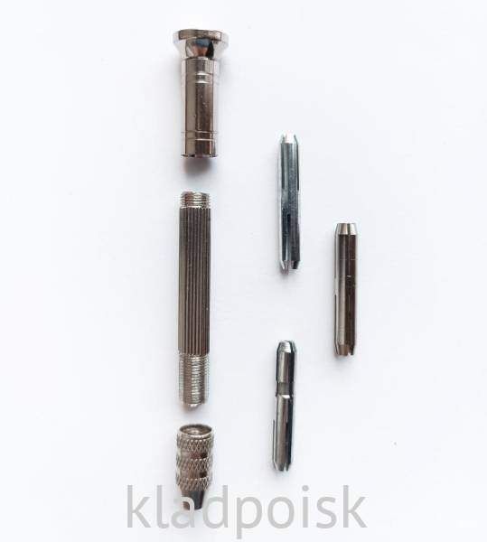 Держатель универсальный с тремя переходниками Держатель универсальный с тремя переходниками