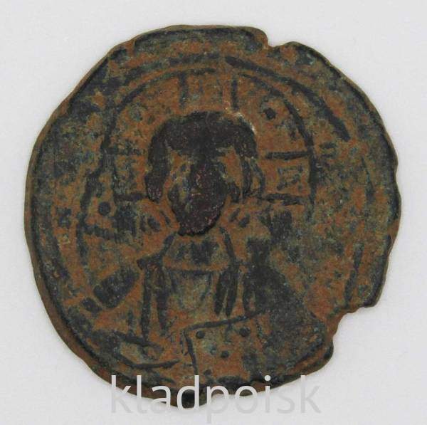 Анонимный фоллис - византийская монета Анонимный фоллис - византийская монета