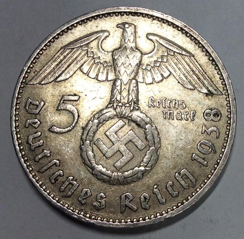 Сколько стоит фашистская монета. Монета третьего рейха 1938. Рейхсмарки третьего рейха монеты. Монета Рейх 1938. Монета 1 рейхсмарка 1939.