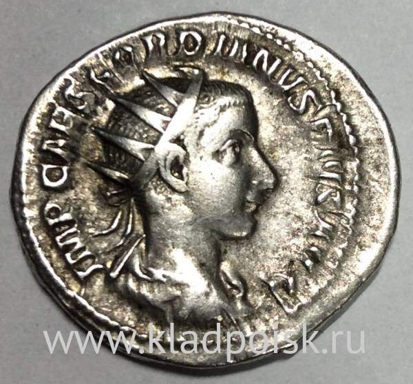 Монета Римская Империя Рим Антониниан Император Гордиан III 238-242 гг. Монета Римская Империя Рим Антониниан Император Гордиан III 238-242 гг.