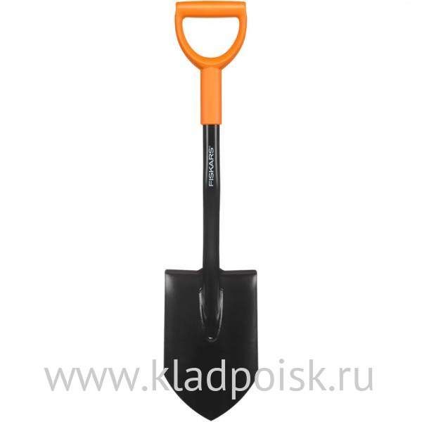 Лопата штыковая укороченная Fiskars Solid