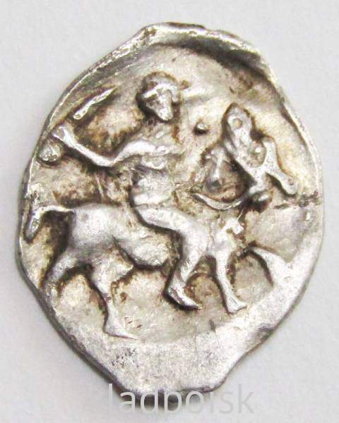 Денга Иван IV Васильевич Грозный (чешуя), серебро, 1533-1584 г., КГ-70, арт 15 Денга Иван IV Васильевич Грозный (чешуя), серебро, 1533-1584 г., КГ-70, арт 15