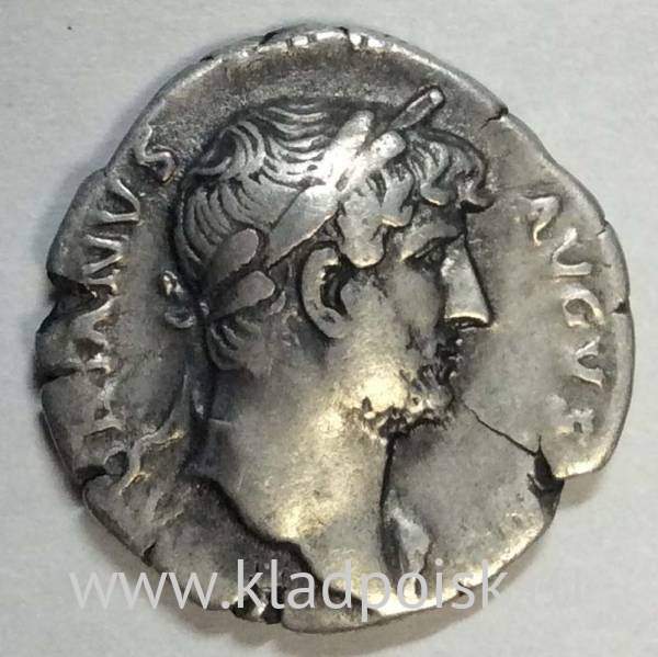 Монета Денарий Рим Император Публий Элий Траян Адриан, 117-138 гг.