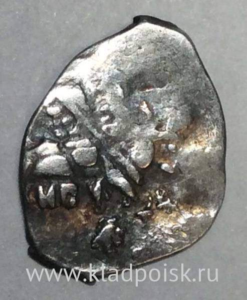 Копейка серебро Михаил Фёдорович (чешуя), 1613-1645 гг. НГ - Новгородский денежный двор, арт 9 Копейка серебро Михаил Фёдорович (чешуя), 1613-1645 гг. НГ - Новгородский денежный двор, арт 9