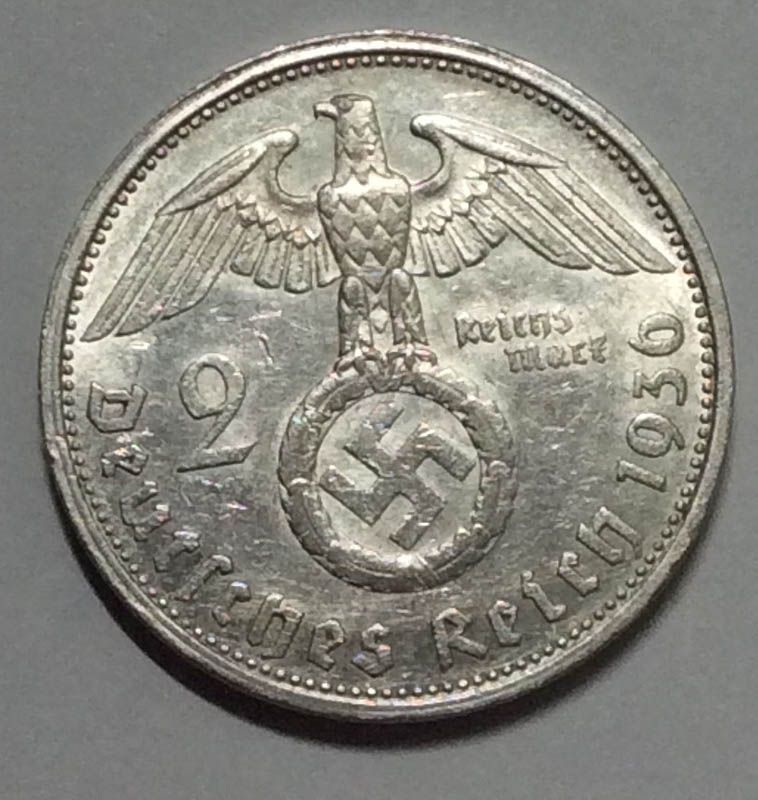 Сколько стоит фашистская монета. Рейхсмарки третьего рейха монеты. Рейхсмарки третьего рейха монеты серебро. Серебряная монета 2 рейхсмарки Гинденбург. Монеты нацистской Германии третий Рейх серебро.