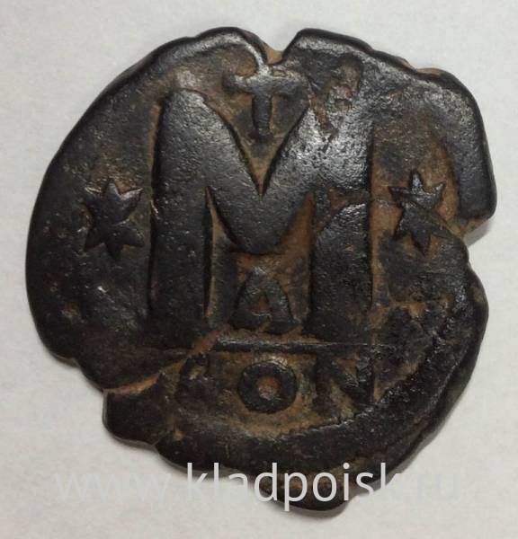 Фоллис (40 нумиев) - византийская монета 518-527 гг. Юстин I Фоллис (40 нумиев) - византийская монета 518-527 гг. Юстин I