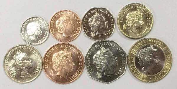 Набор регулярных монет Гернси, 8 монет 1992-2006 гг. Набор регулярных монет Гернси, 8 монет 1992-2006 гг.