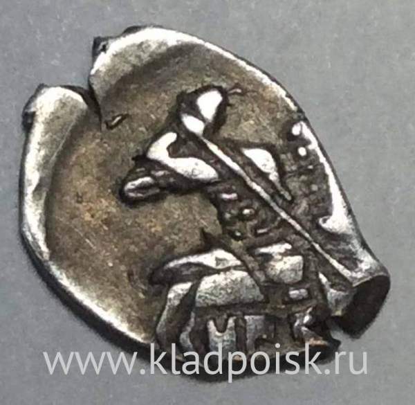 Копейка серебро Михаил Фёдорович (чешуя), 1613-1645 гг. НГ - Новгородский денежный двор, арт 8 Копейка серебро Михаил Фёдорович (чешуя), 1613-1645 гг. НГ - Новгородский денежный двор, арт 8