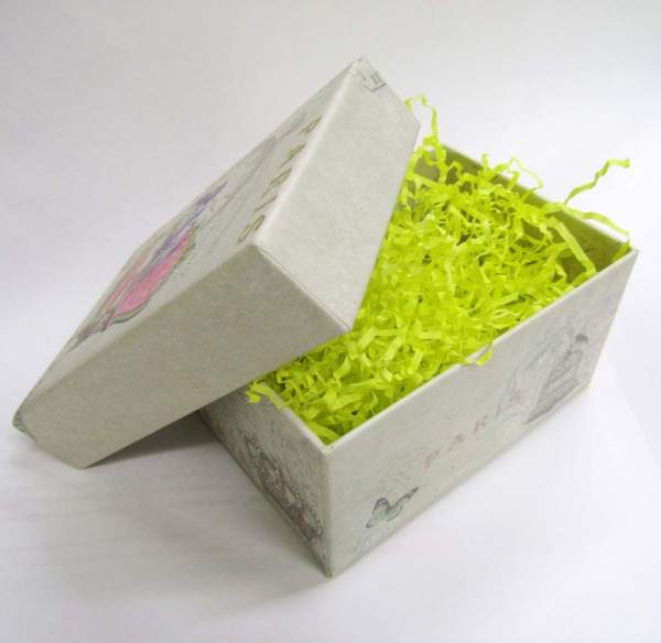 Коробка подарочная прямоугольная 11х7,5х5,5 см, с наполнителем, ретро-2 Коробка подарочная прямоугольная 11х7,5х5,5 см, с наполнителем, ретро-2