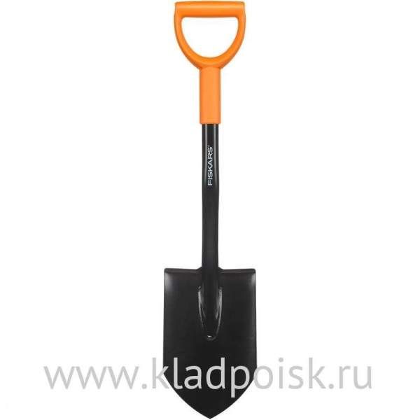 Лопата штыковая укороченная Fiskars Solid