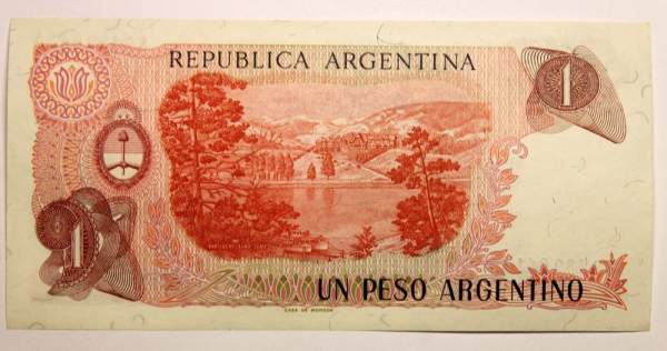 Банкнота Аргентина 1 песо 1983-1984 гг. Банкнота Аргентина 1 песо 1983-1984 гг.