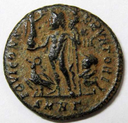 Монета Антониниан Римская Империя Лициний II (317-324)