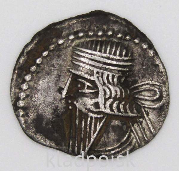 Монета Драхма, Парфянское царство, Царь Артабан II, 10-38 гг н.э. Монета Драхма, Парфянское царство, Царь Артабан II, 10-38 гг н.э.