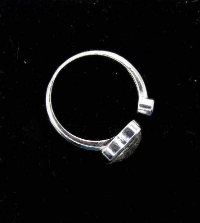 Кольцо с метеоритом Muonionalusta и фианитом