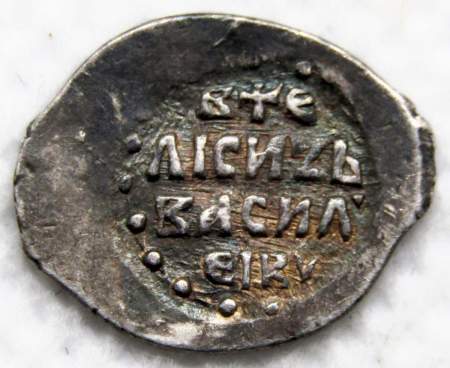 Денга серебро Василий Темный, 3-е правление, 1435-1445 гг. Региональный чекан. Строчник / князь на троне