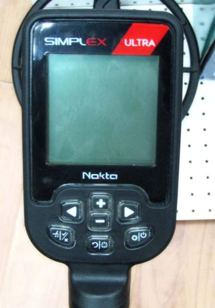 Б/у металлоискатель Nokta Simplex ULTRA с катушкой 11″ DD Б/у металлоискатель Nokta Simplex ULTRA с катушкой 11″ DD