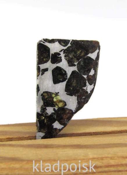 Спил метеорита Сеймчан арт 27 Спил метеорита Сеймчан арт 27