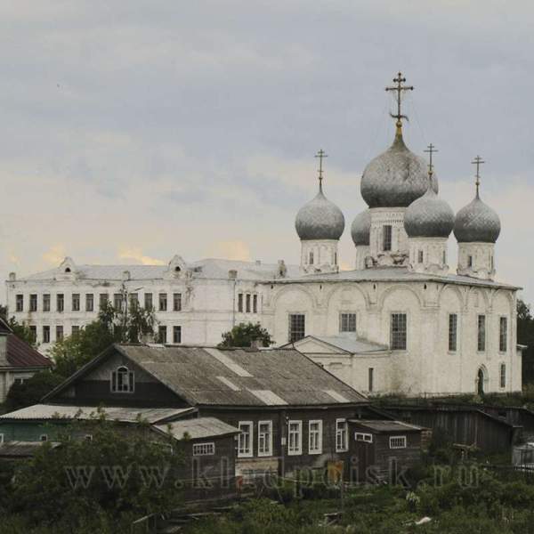 Монета 10 рублей Белозерск