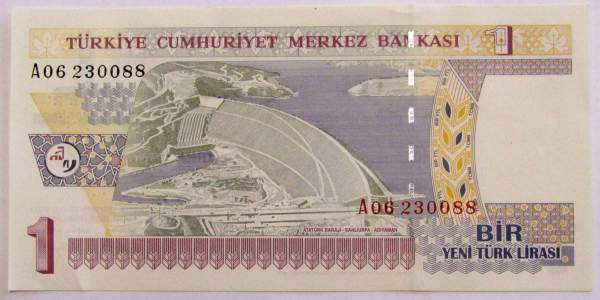 Банкнота 1 лира 2005 года Турция, арт 2