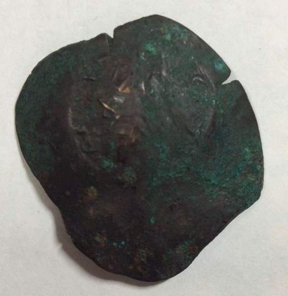 Скифата - византийская монета 12-13 вв. (арт 13) Скифата - византийская монета 12-13 вв. (арт 13)