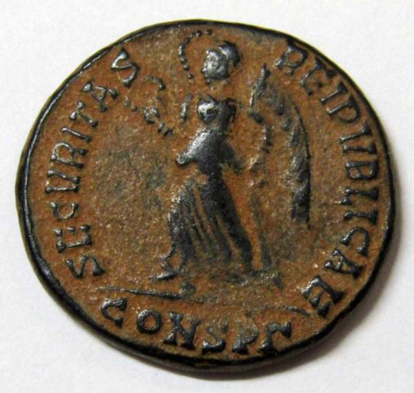 Монета Римской Империи Валент, 364-378 гг. Монета Римской Империи Валент, 364-378 гг.