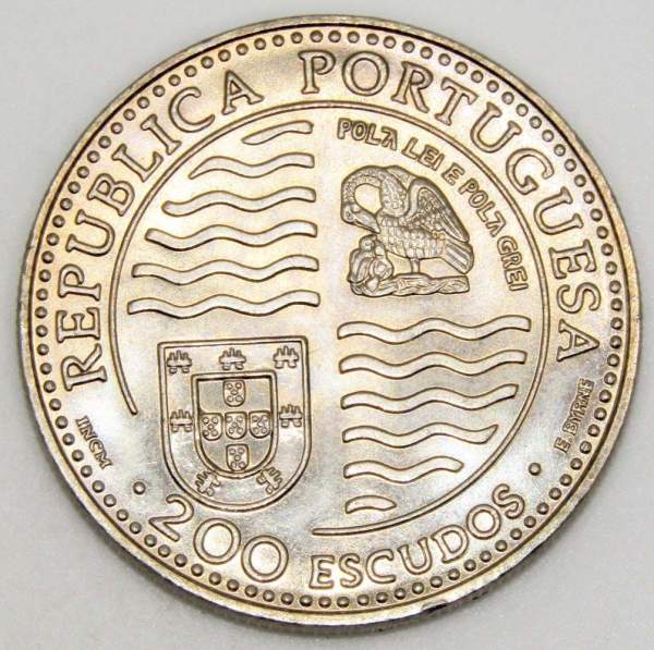 Монета 200 эскудо 1995 года, 500 лет со дня смерти короля Жуана II Совершенного, Португалия
