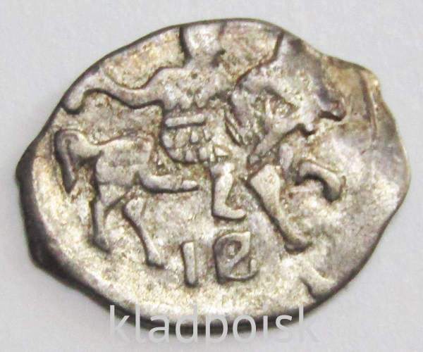 Денга Иван IV Васильевич Грозный (чешуя), серебро, 1533-1584 г., КГ-72, арт 13 Денга Иван IV Васильевич Грозный (чешуя), серебро, 1533-1584 г., КГ-72, арт 13