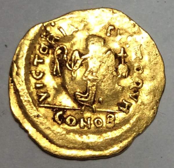 Монета Византии золото Тремисс (1/3 солида) Император Юстиниан I Монета Византии золото Тремисс (1/3 солида) Император Юстиниан I