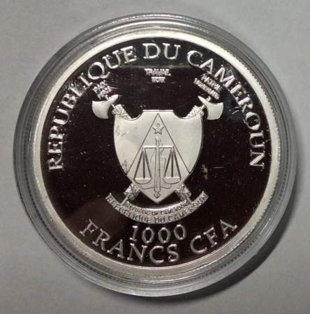Монета 1000 франков Камерун Чемпионат мира по футболу в России 2018. Москва