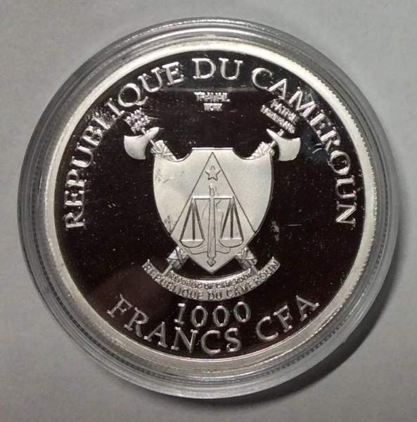 Монета 1000 франков Камерун Чемпионат мира по футболу в России 2018. Москва