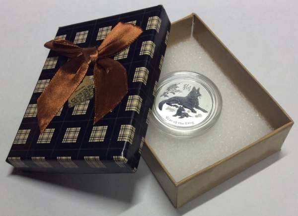 Коробка подарочная шотландка крупная клетка