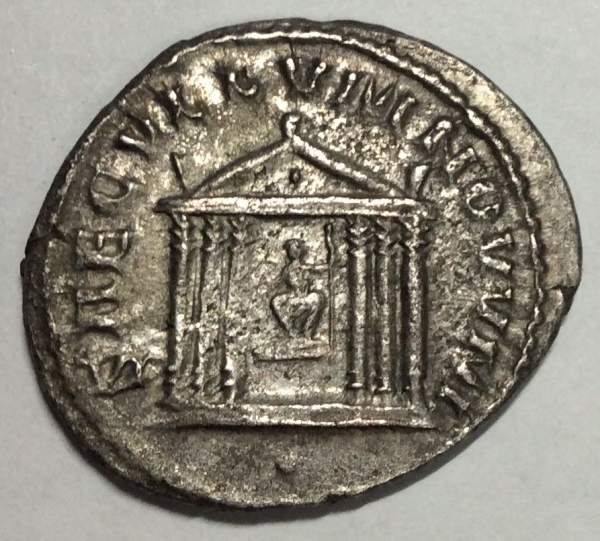 Монета Римская Империя Рим Антониниан Император Требониан Галл 251-253 гг. Монета Римская Империя Рим Антониниан Император Требониан Галл 251-253 гг.