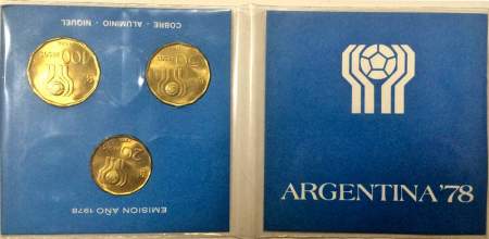 Набор монет Аргентина Чемпионат мира по футболу 1978 года в буклете, 3 монеты