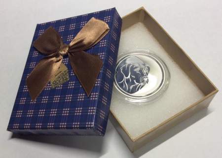 Коробка подарочная шотландка синяя клетка