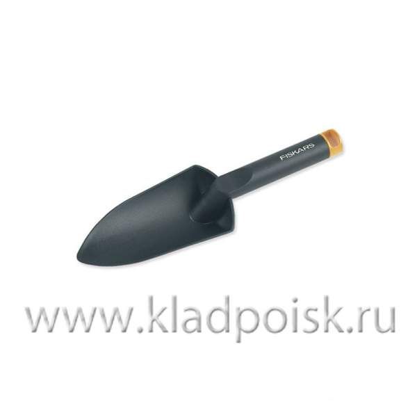 Совок Fiskars широкий