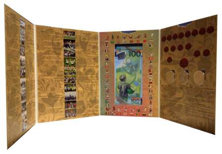 Набор из 3 памятных монет и 100-рублевой банкноты в коллекционном альбоме ЧЕМПИОНАТ мира по футболу 2018 в России