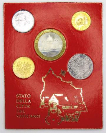Сувенирный набор из Ватикана: медаль, марки и монеты в оригинальном блистере