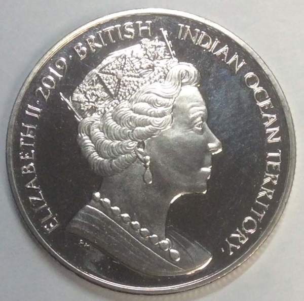 Монета 2 фунта 2019 Вторая Мировая война, Танкист - Британские территории в Индийском океане