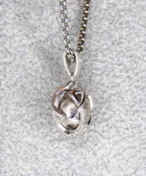 Кулон с метеоритом Aletai