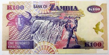 Банкнота Замбия 100 квач 2009 года.