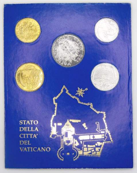 Сувенирный набор из Ватикана: марки и монеты в оригинальном блистере Сувенирный набор из Ватикана: марки и монеты в оригинальном блистере