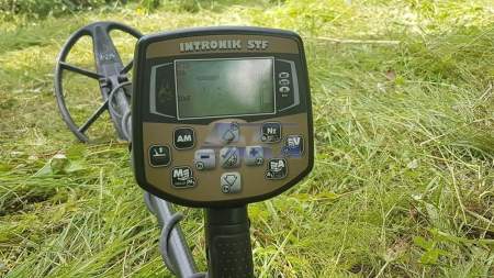 Металлоискатель АКА Intronic STF