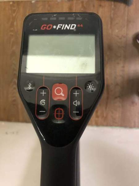 Металлоискатель Minelab GO-FIND 44 б/у Металлоискатель Minelab GO-FIND 44 б/у