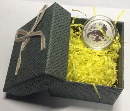 Коробка подарочная с наполнителем плетенка зеленая