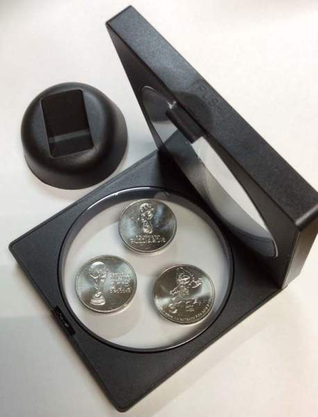 Футляр-рамка для презентации монет с подставкой, 90x90,  круглый дисплей