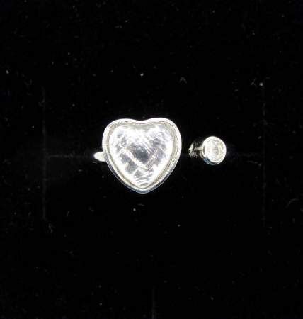 Кольцо с метеоритом Muonionalusta и фианитом