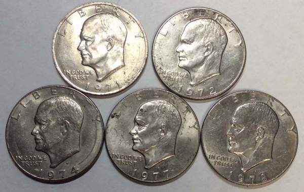 Набор из 5 монет 1 доллар США (Доллар Эйзенхауэра или Лунный орёл) разные годы выпуска