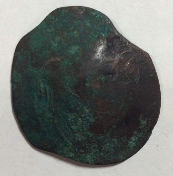 Скифата - византийская монета 12-13 вв. (арт 12) Скифата - византийская монета 12-13 вв. (арт 12)