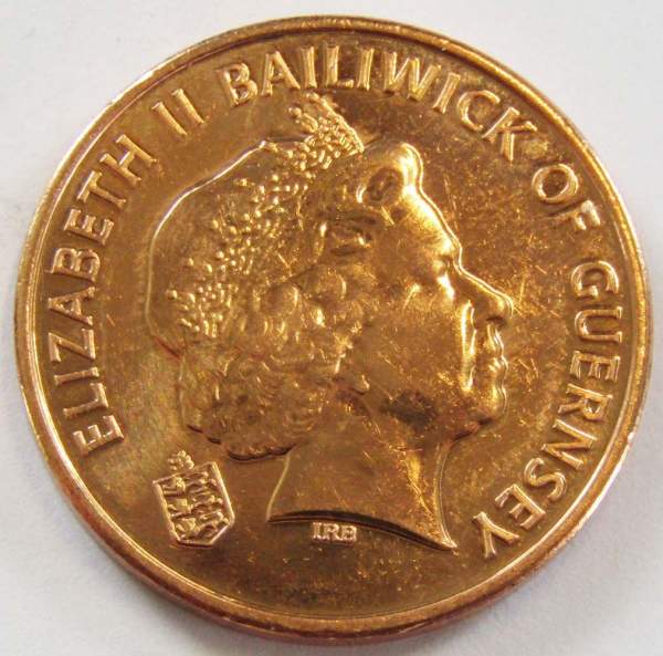 Монета 1 пенни 2012 года Гернси